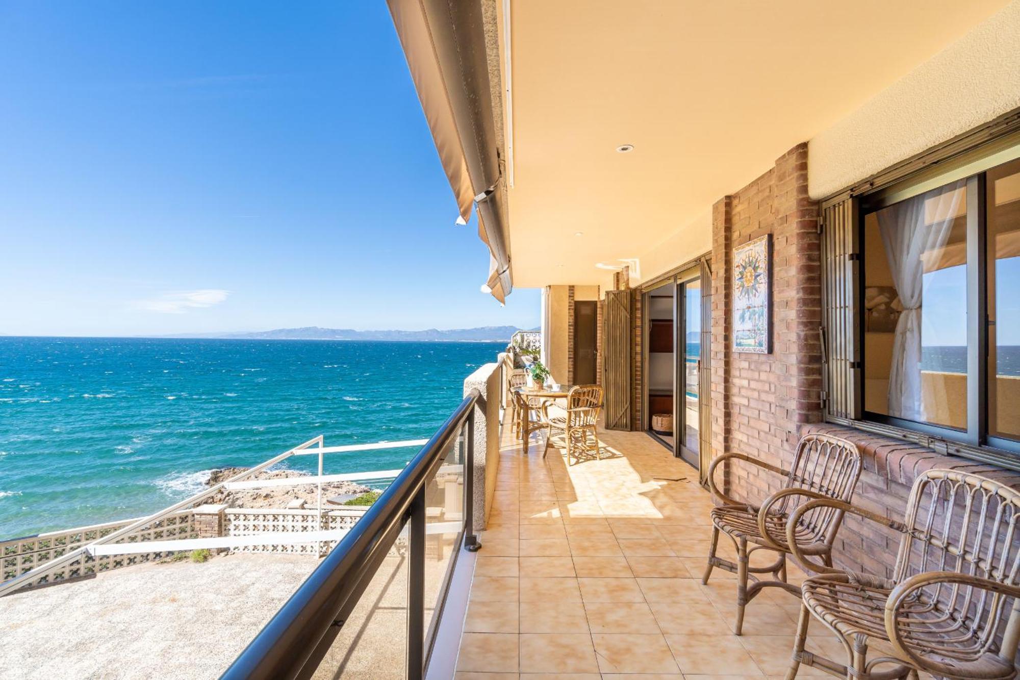 Mediterranean Way - El Mirador Salou Exterior photo